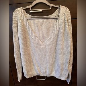 Lulus Backless/V back sweater gray (S)